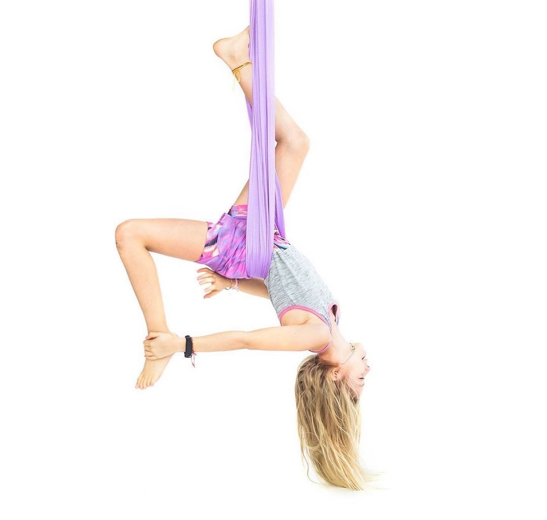 aerial-kids-studio-wdech-warszawa